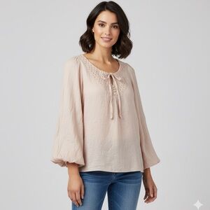 BCBG MAXAZRIA Keyhole Peasant Top Blouse Size S Mixed Media Metallic Light Pink